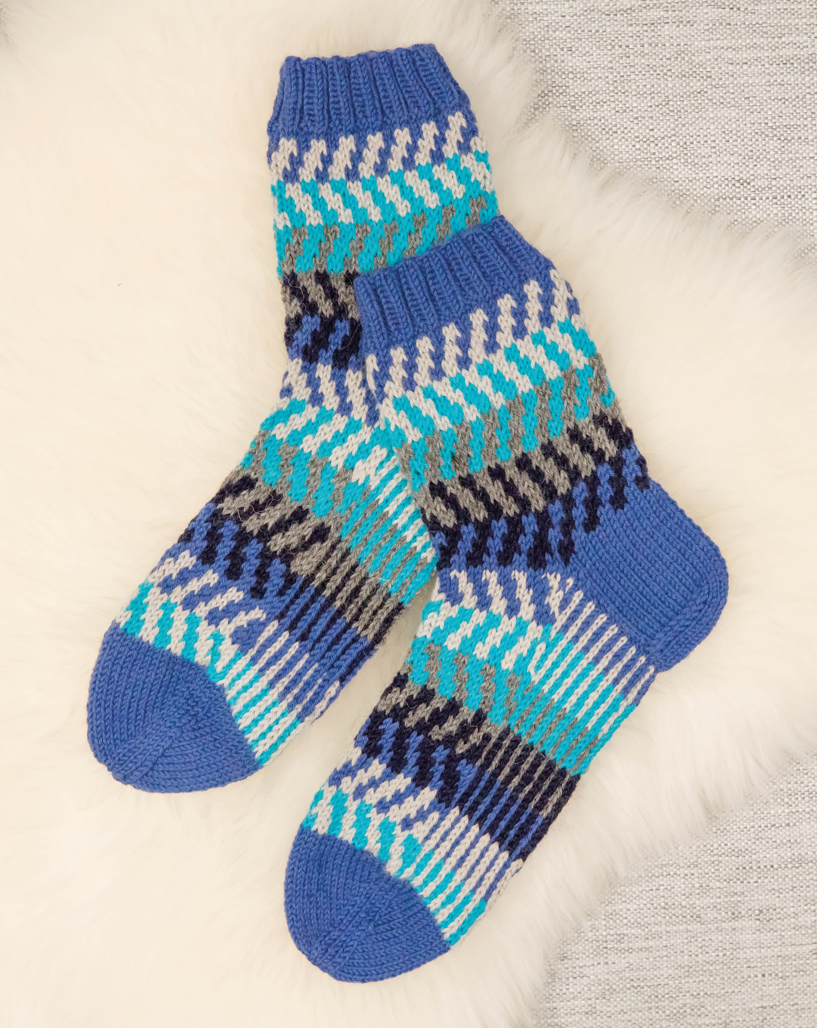  Modell 21082 Socken Step 4-fach Uni & Melangen  