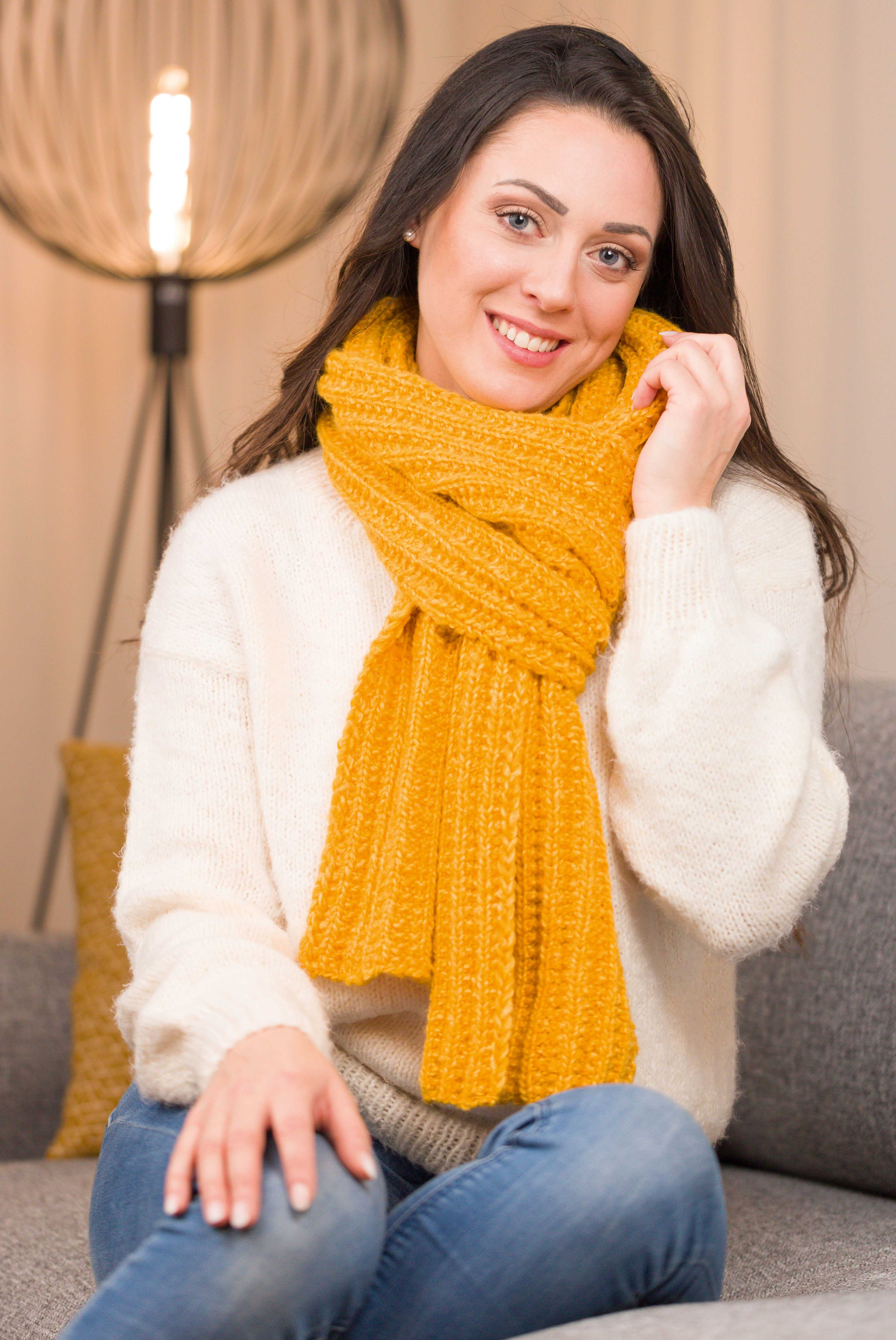  Modell 22065 Schal Wooly Shine 