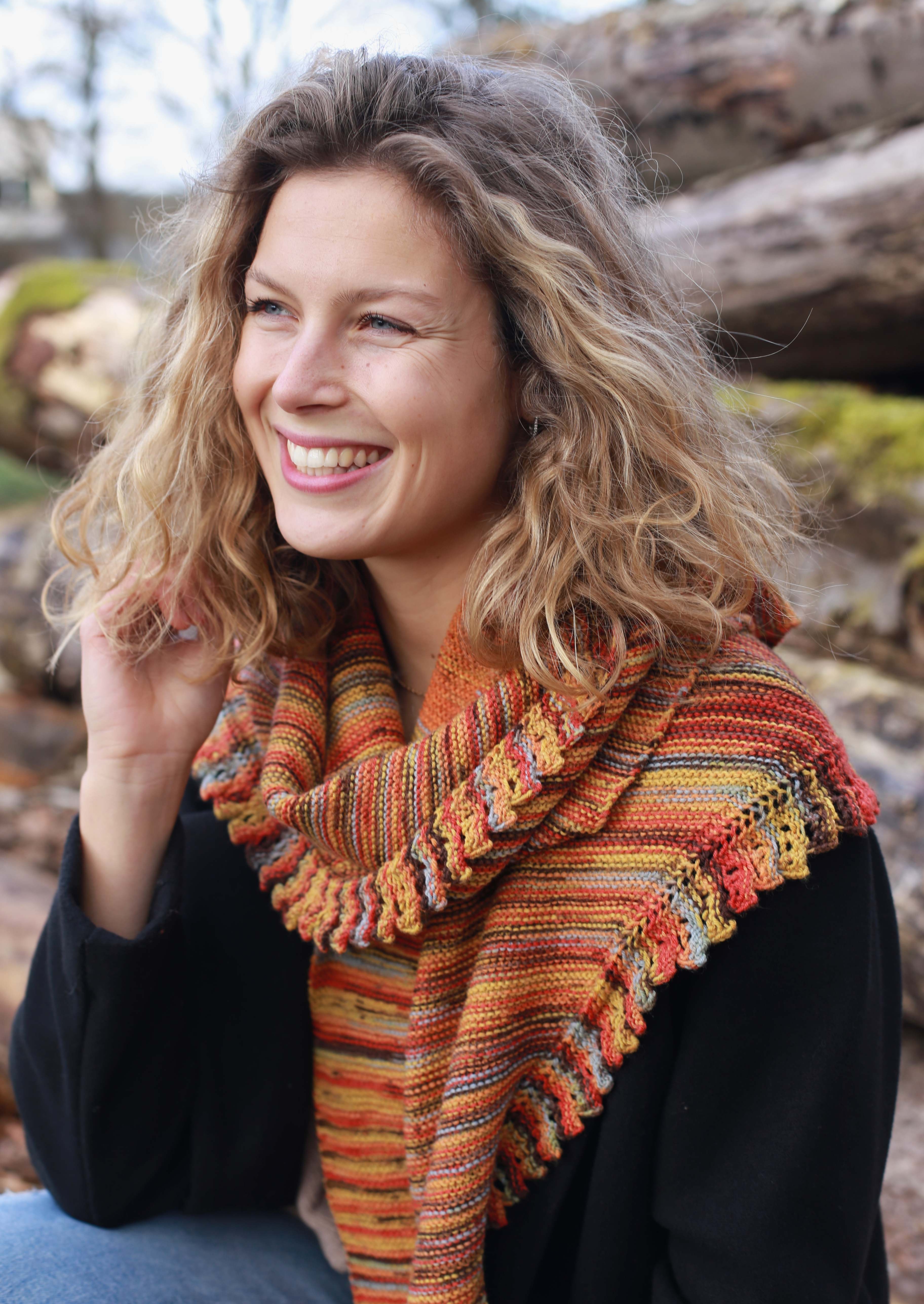  Modell 23099 Tuch Fortissima Merino 