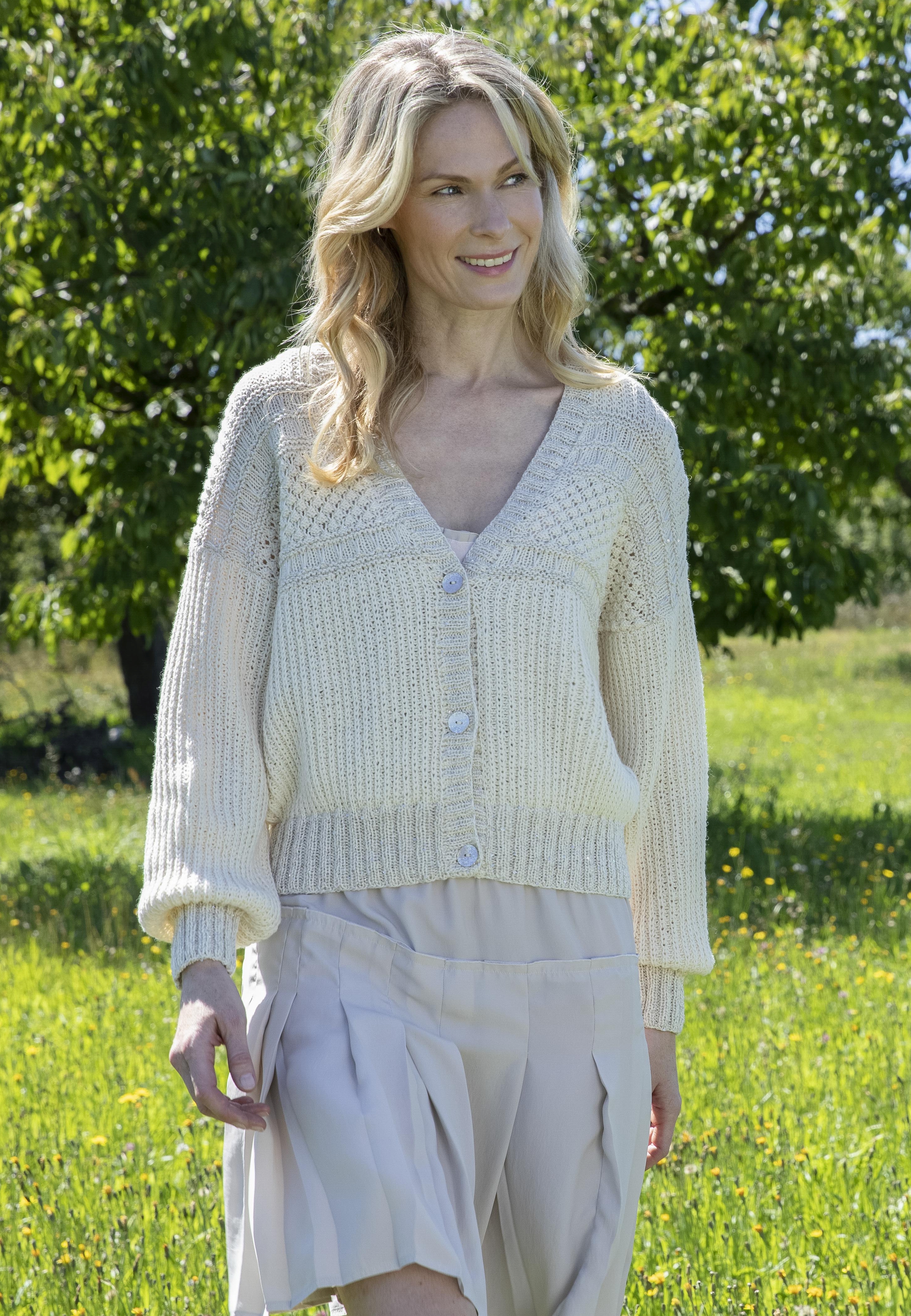  Rebecca 93 Modell 7 Merino Cotton und Pailletten 